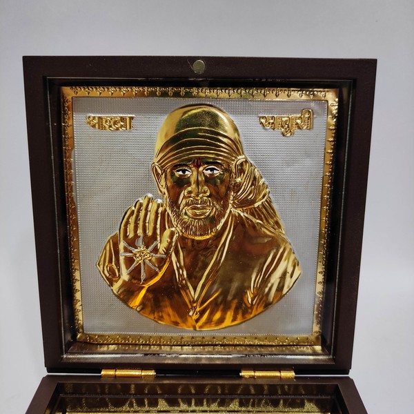 auspicious-sai-baba-feet-blessings-for-gift7678-3