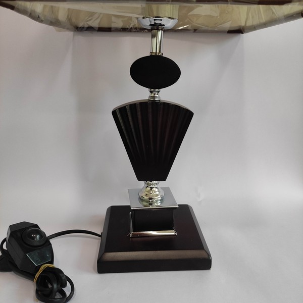 elegant-wooden-look-table-lamp7730-2