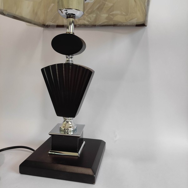 elegant-wooden-look-table-lamp7730-3