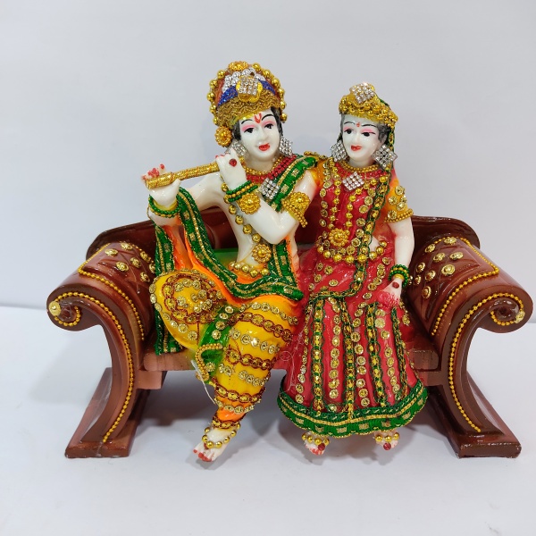 beautiful-decorative-radha-krishnamurthy-idol-sitting-on-sofa10984-3